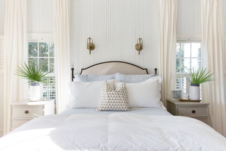 15 Ways to Make a Big Bedroom Feel Cozy | Apartment Therapy